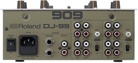 Roland DJ 909 Set w/ TT-99 Turntables (2) & DJ-99 Mixer