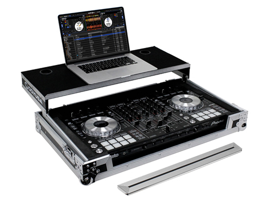 Pioneer DDJ-SX3 and Pioneer DM-40 Black with Odyssey FRGSPIDDJRX Package