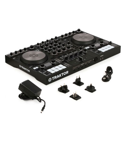 Native Instruments Traktor Kontrol S4 MK3