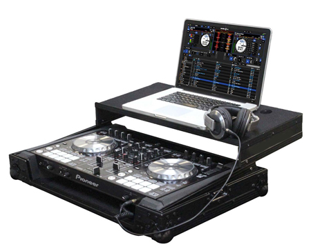 Pioneer DDJ-SR2 + Black Glide Style Case