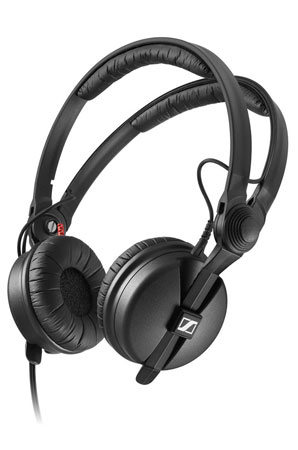 Pioneer XDJ-700 + HD 25 Headphones