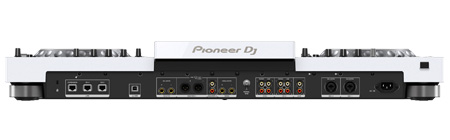 Pioneer XDJ-XZ-W and Electro Voice EVOLVE 50 White with Intimidator Spot 360 White Package