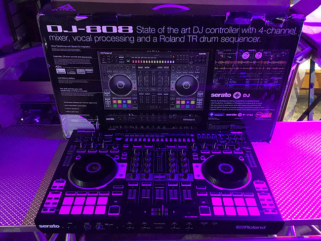 Roland DJ808