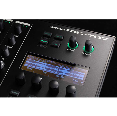 Roland MC-707 Groovebox Sequencer