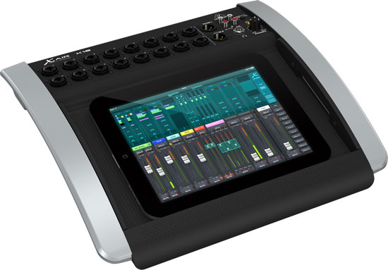 Behringer X18