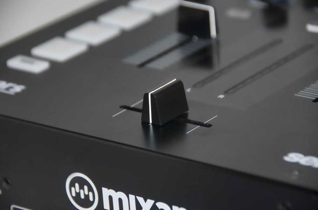 Mixars DUO 2-Channel Mixer for Serato DJ