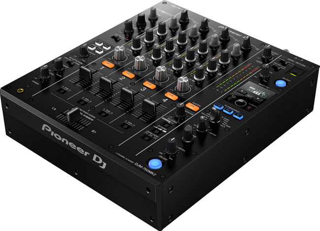 Pioneer PLX-CRSS12 and DJM-750MK2 with Pioneer DJ VM-80 Package