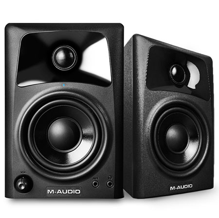 M-Audio AV32