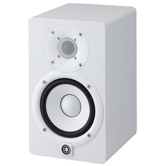 Yamaha HS5 Powered Studio Monitors Pair White with XLR Cables Bundle