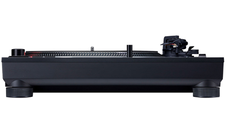 Technics SL-1200MK7 Turntable