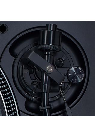 Technics SL-1200MK7 Turntable